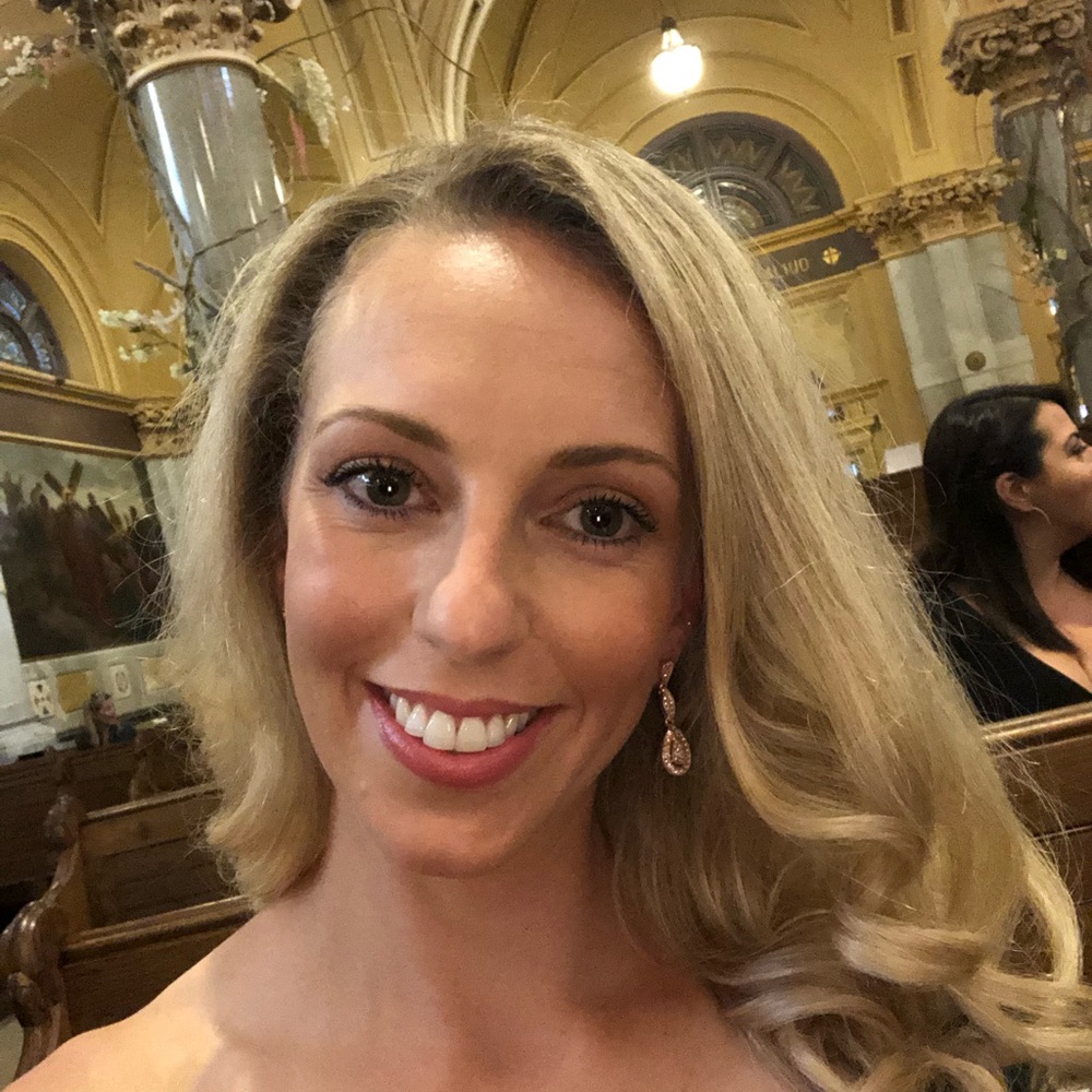 Meet your Posher, Emily